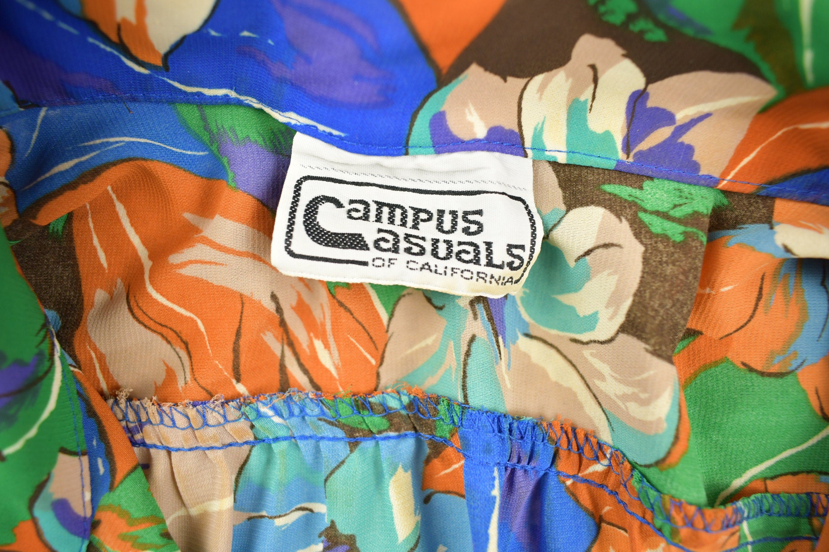 Vintage 1980s Campus Casuals Of California Floral Button Up Shirt