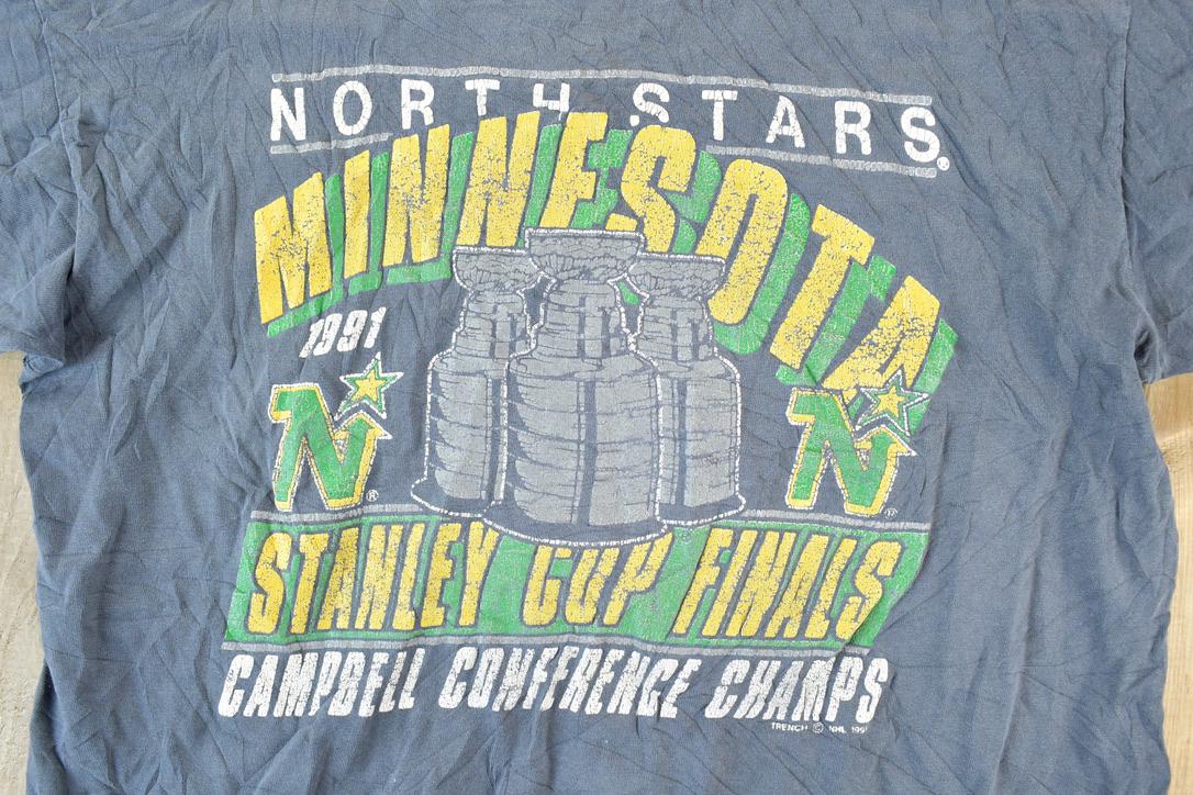 Vintage 1990s Minnesota North Stars NHL Graphic T-Shirt