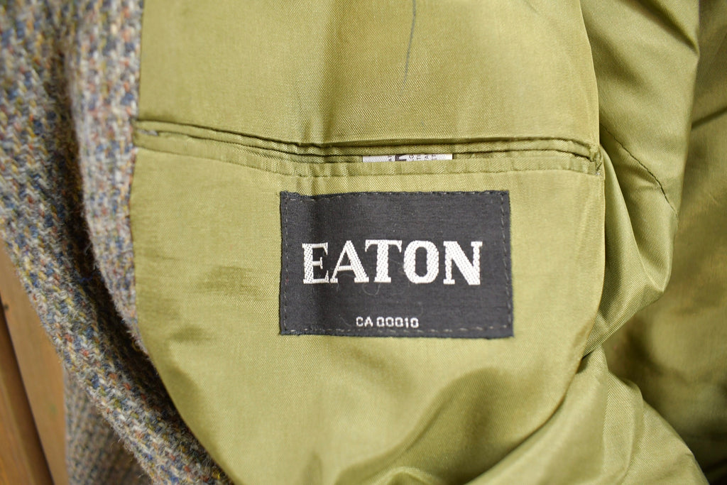 Vintage 1980s Harris Tweed Eaton's Wool Two Button Blazer Jacket /