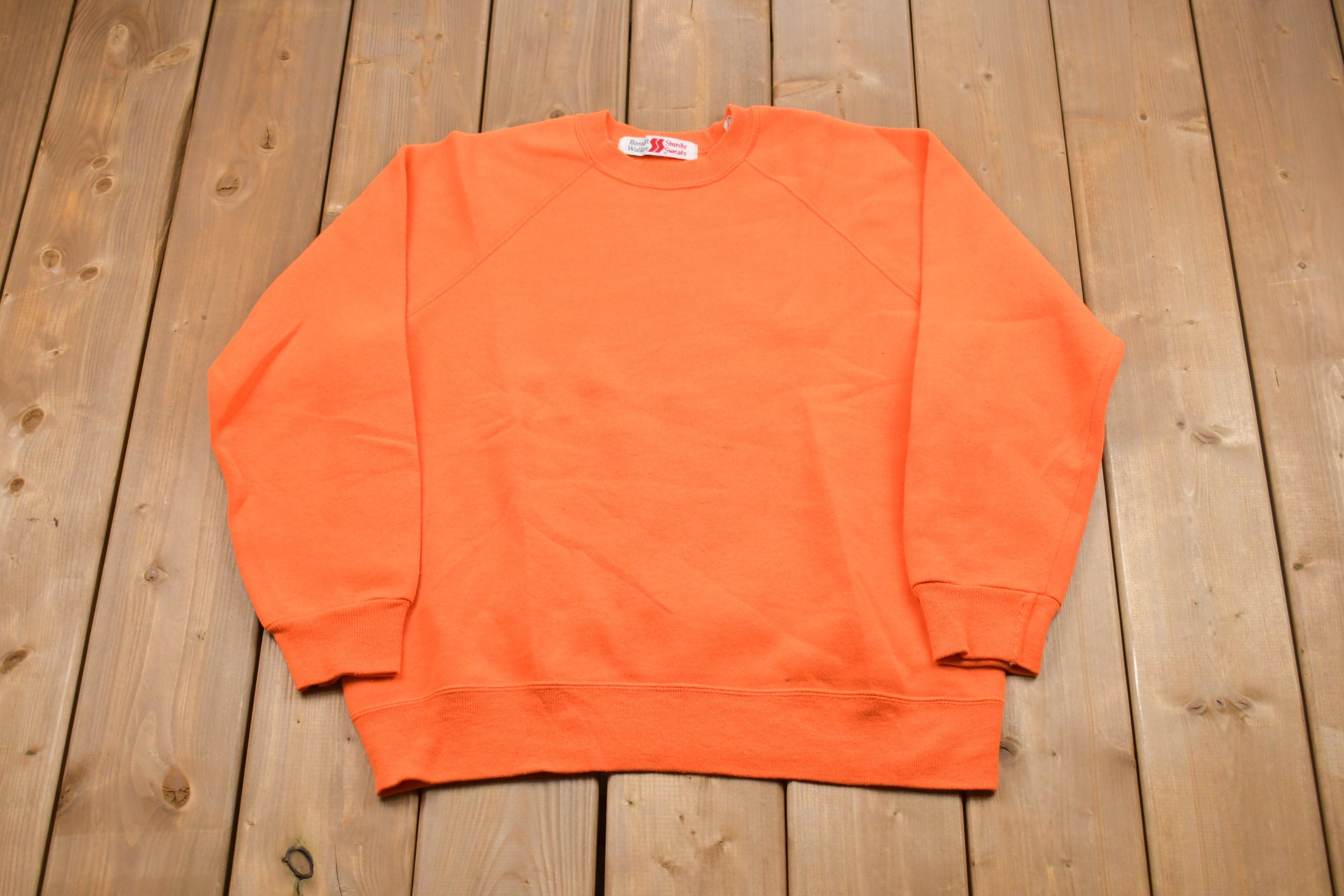 Vintage 1990s Blank Essential Crewneck Sweatshirt