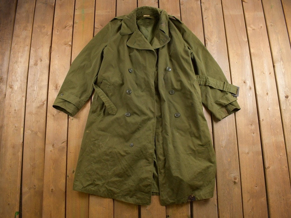 Vintage 1960s Military Overcoat /