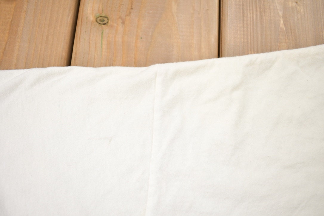 Vintage 1990s Winnie The Pooh Tigger Cartoon Pajama T-Shirt