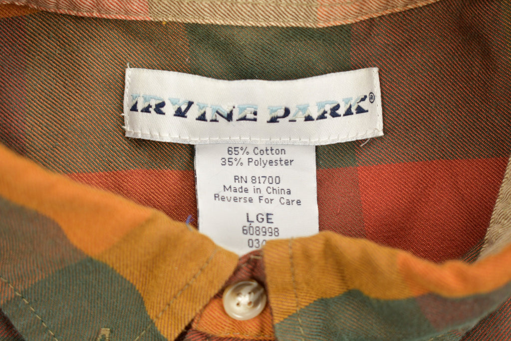 Vintage 1990s Irvine Park Plaid Button Up Shirt