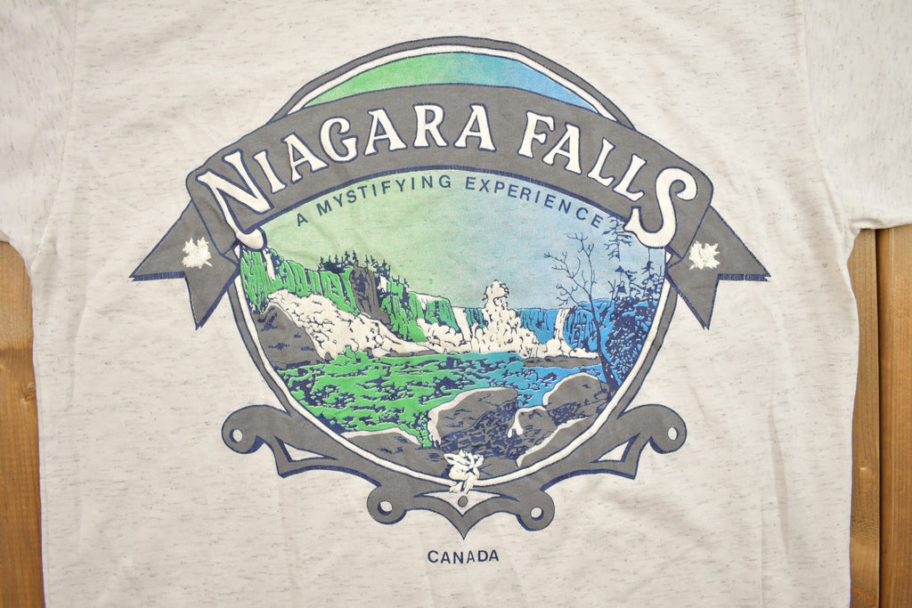 Vintage 1990s Niagara Falls Travel T-Shirt