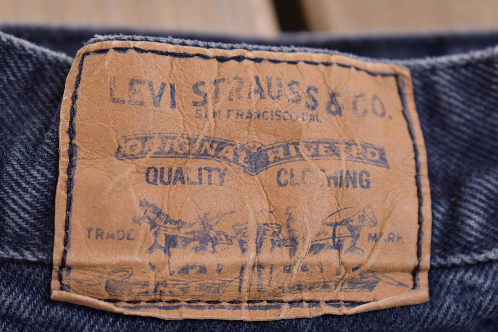 Vintage 1980s Levi's Brown Tab Relaxed Fit Jeans Size 28 x 29