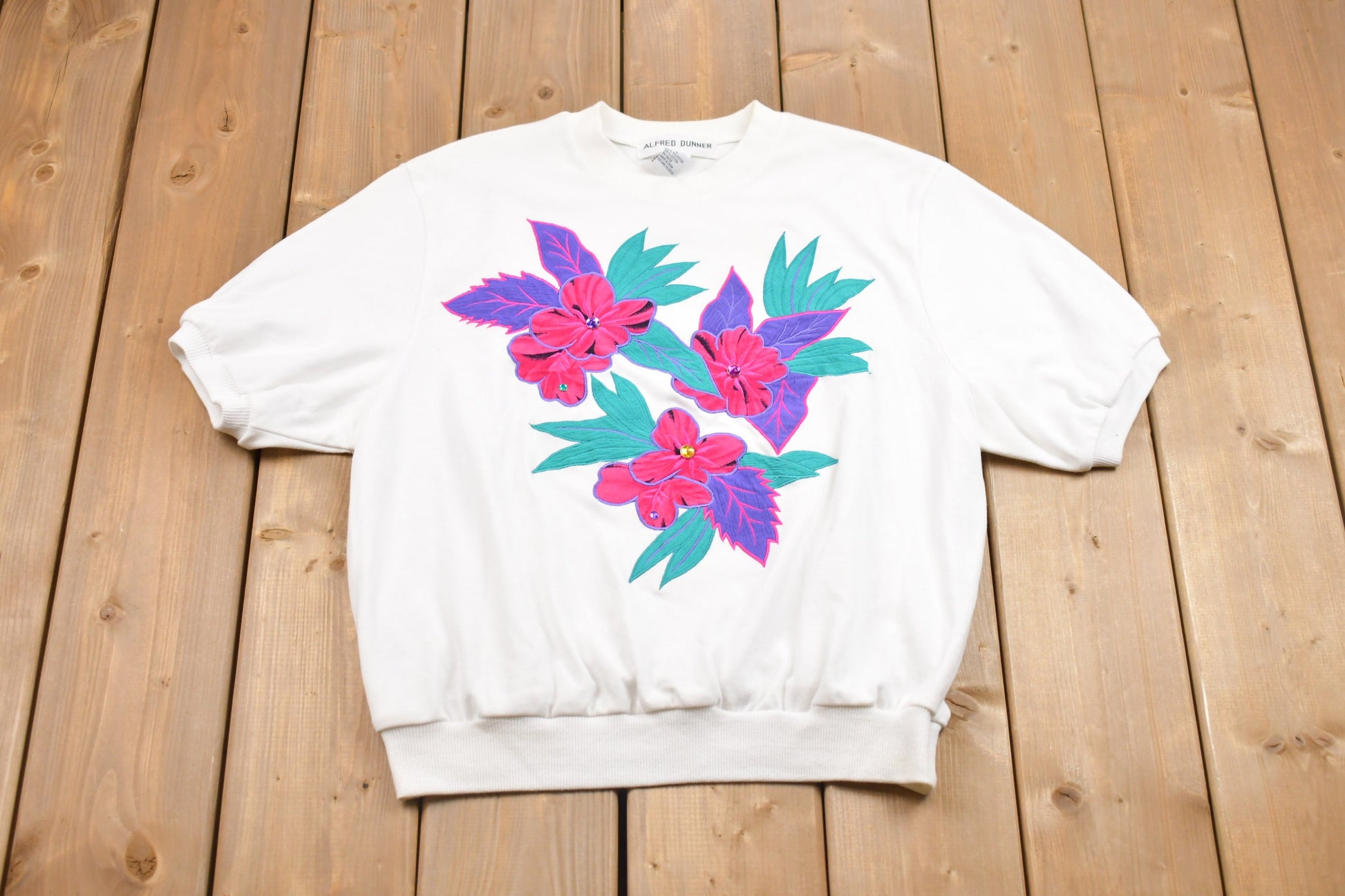 Vintage 1990s Alfred Dunner Floral Short Sleeve Crewneck Sweatshirt