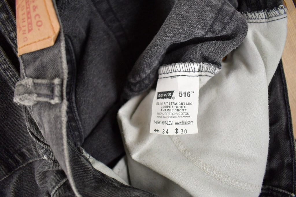 Vintage 1990s Levi's 516 Black Wash Straight Leg Slim Fit Jeans Size 34x30 Made In Canada