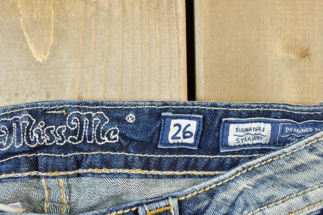 Vintage Y2K Miss Me Bedazzled Low Rise Jeans Size 26x31
