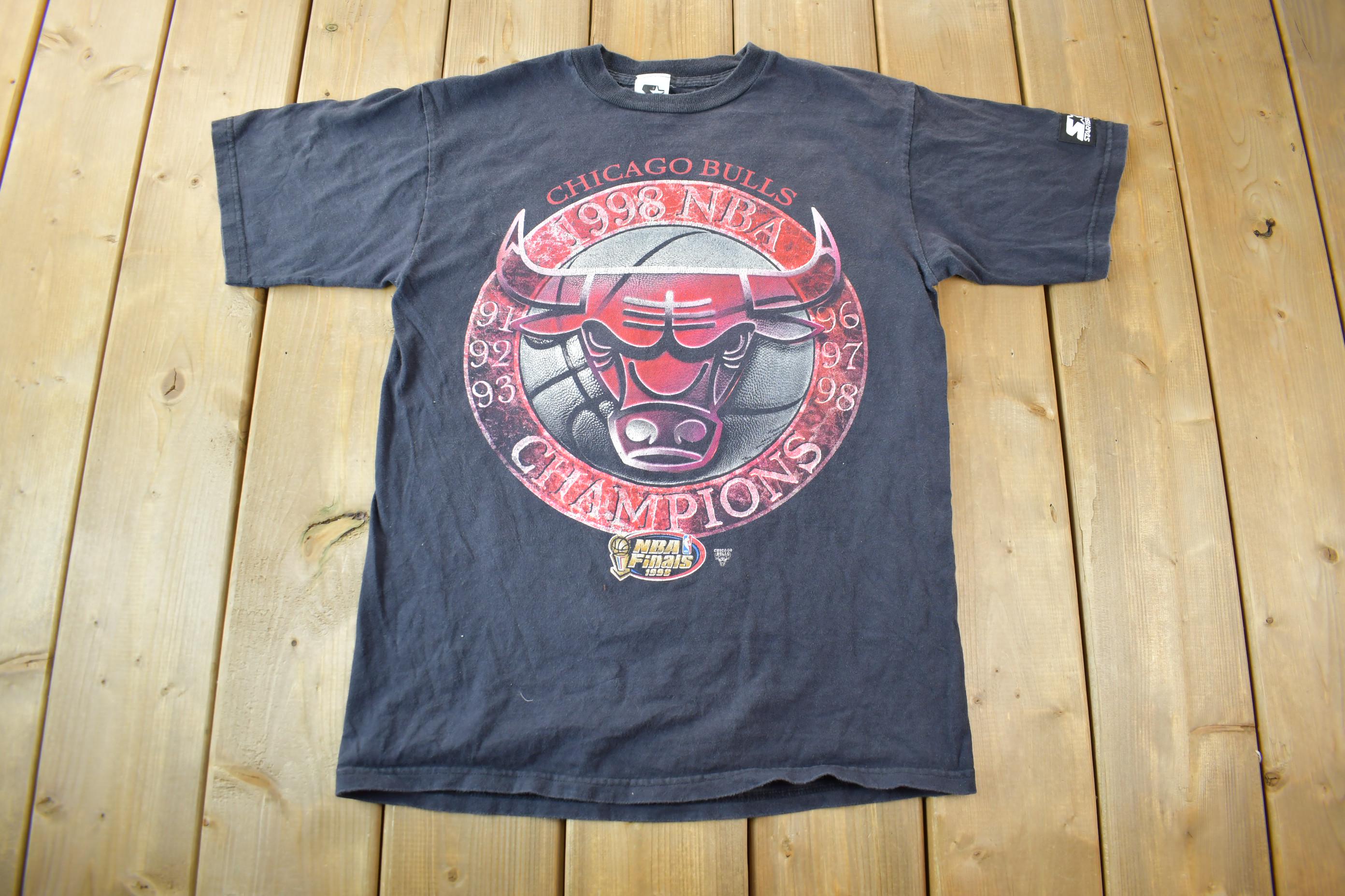Vintage 1998 NBA Chicago Bulls Champions Graphic T-Shirt