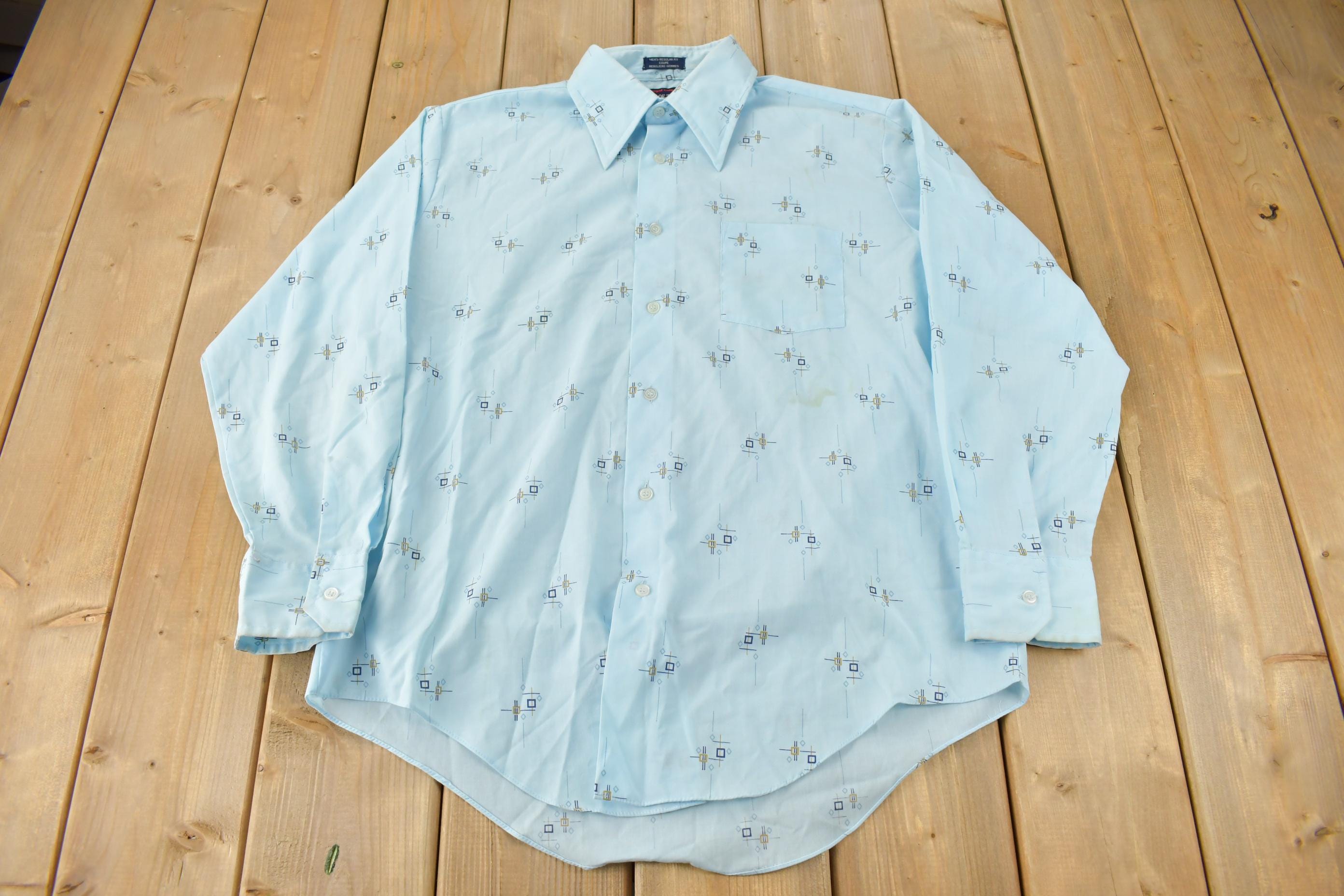Vintage 1990s Fruit Of The Loom All Over Print Button Up Shirt