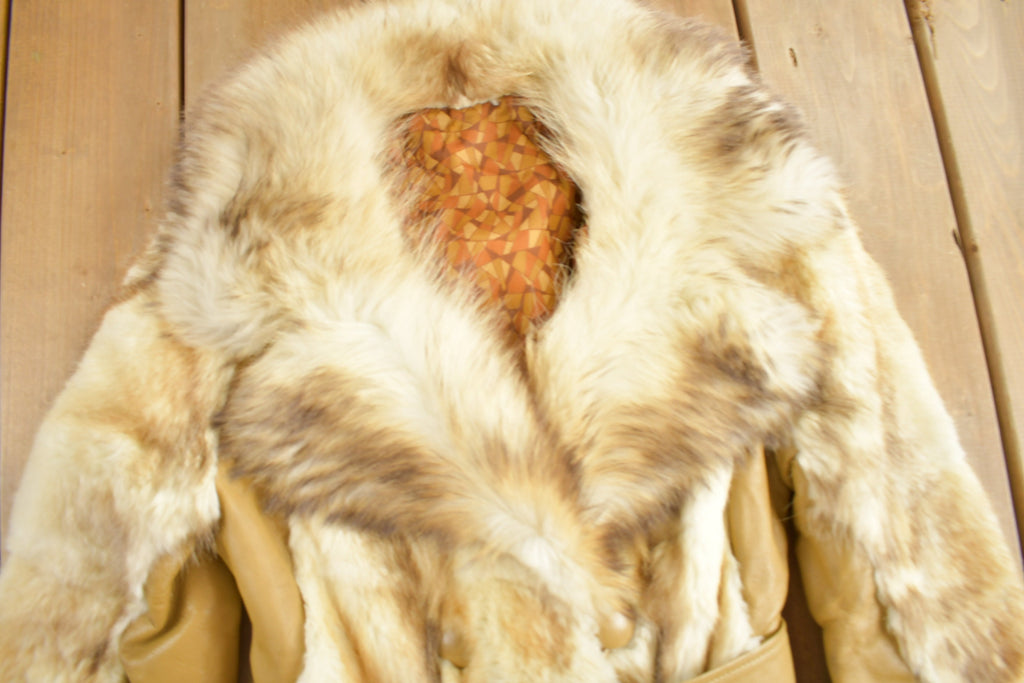 Vintage 1970s Silver Raccoon Fur Coat
