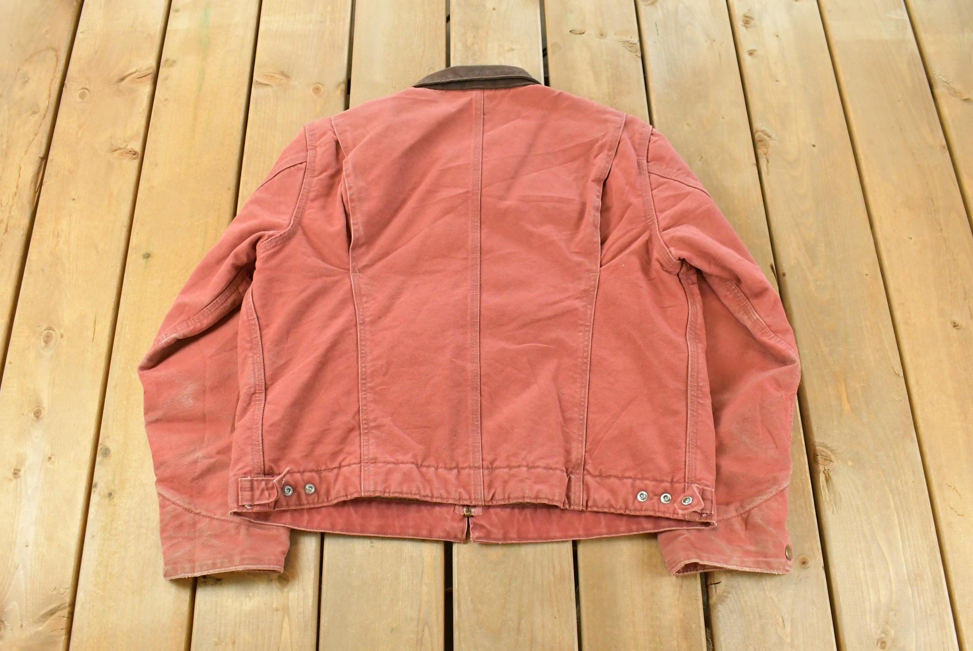 Vintage 2000s Carhartt Sherpa Lined Salmon Detroit Jacket Women's Large
