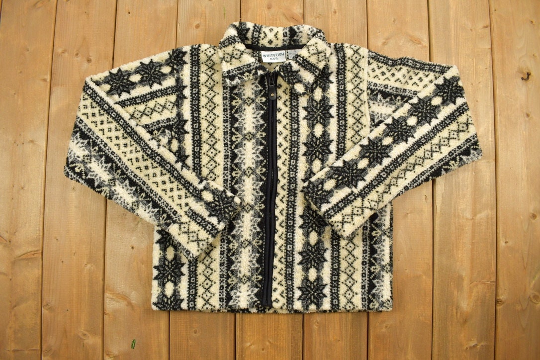 Vintage 1990s Whitefish Bay Fleece Zip Up Sweater