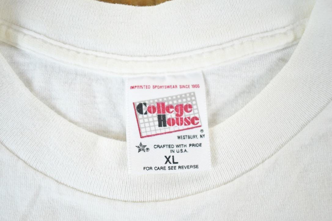 Vintage 90s Alaskan Amber Beer T-Shirt - Souvenir Vacation Tee