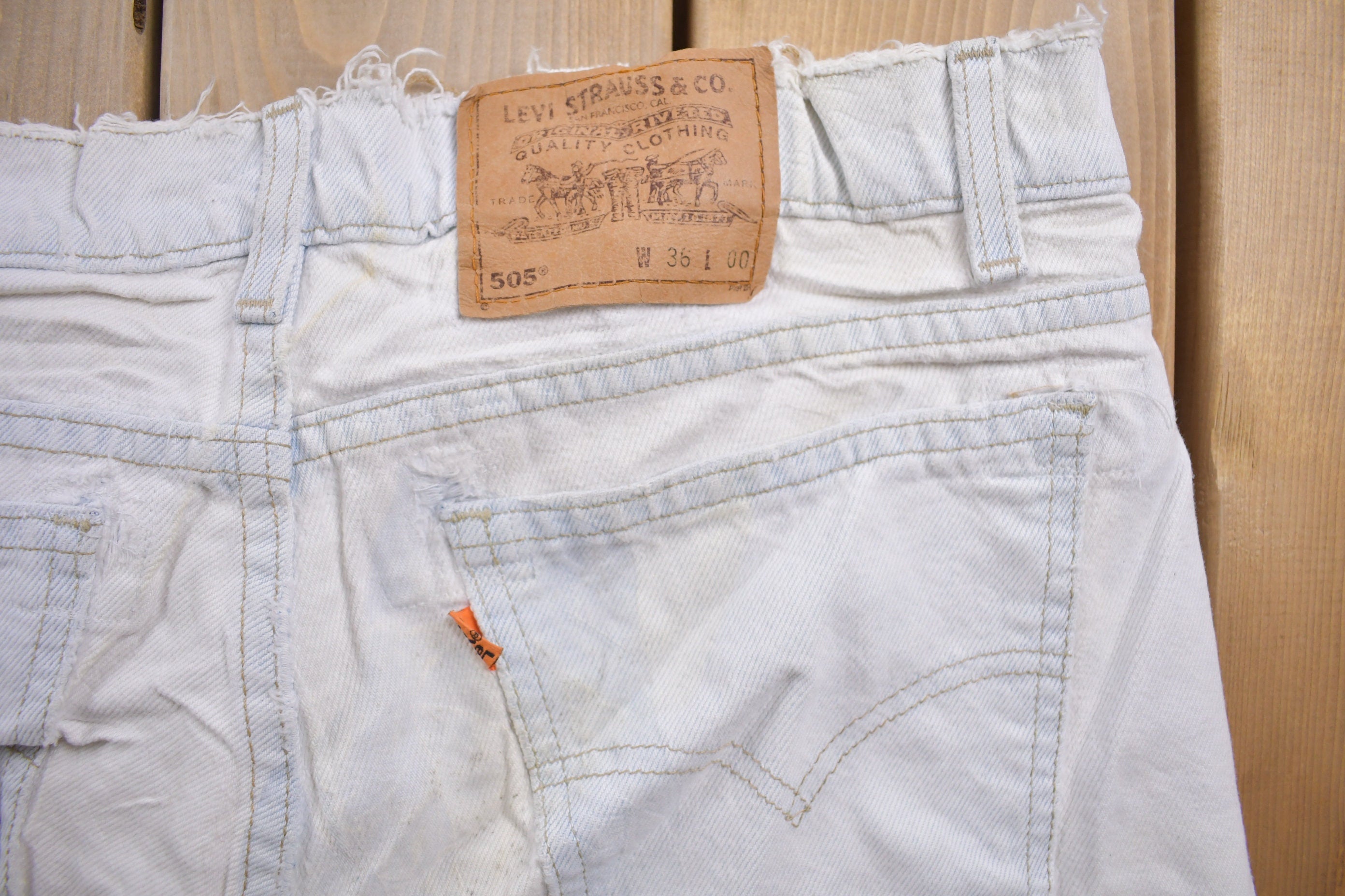 Vintage 1990s Levi's 505 Red Tab Distressed Jean Shorts Size 34