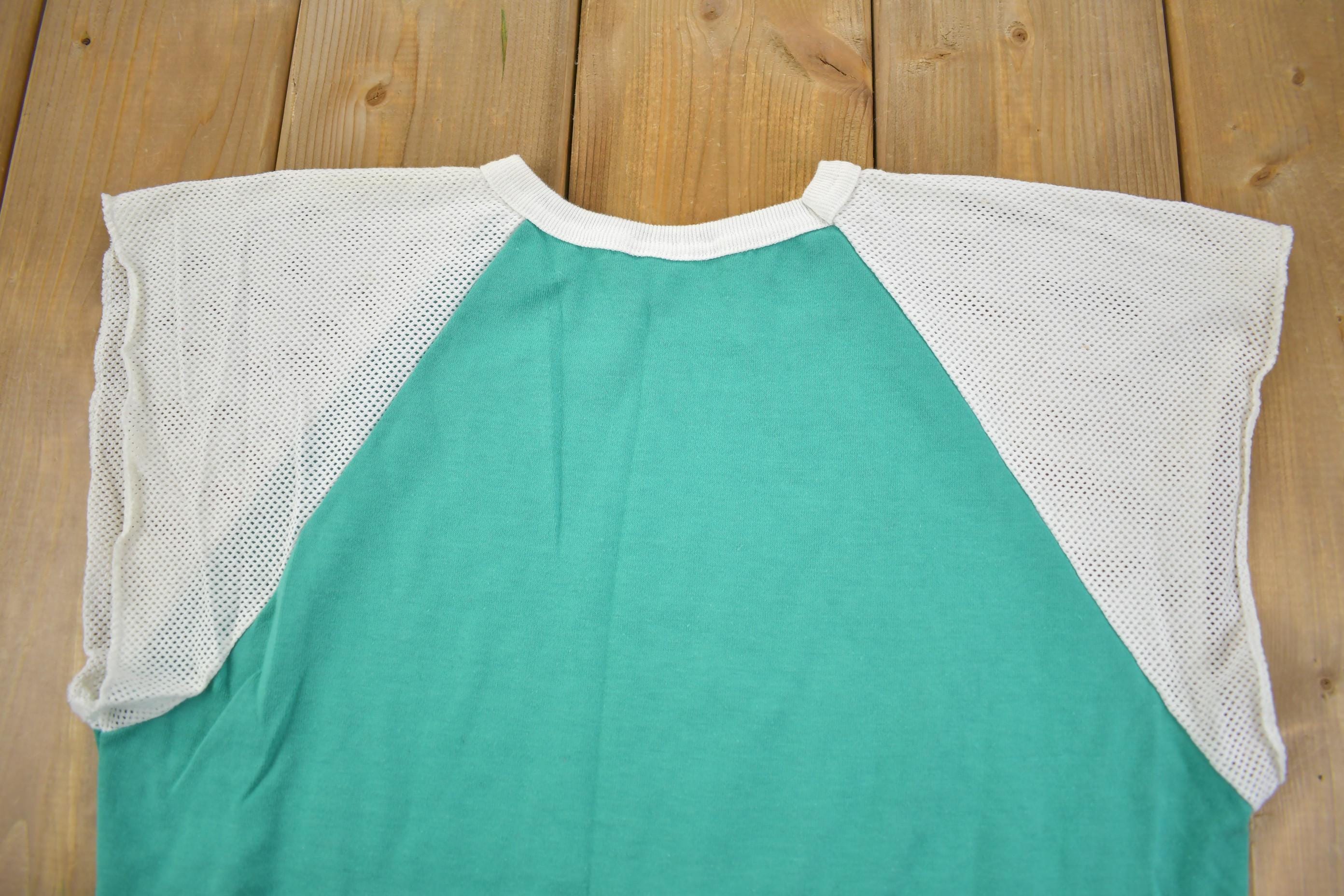Vintage 1980's Wasaga Beach Mesh Sleeve Cut Off T Shirt