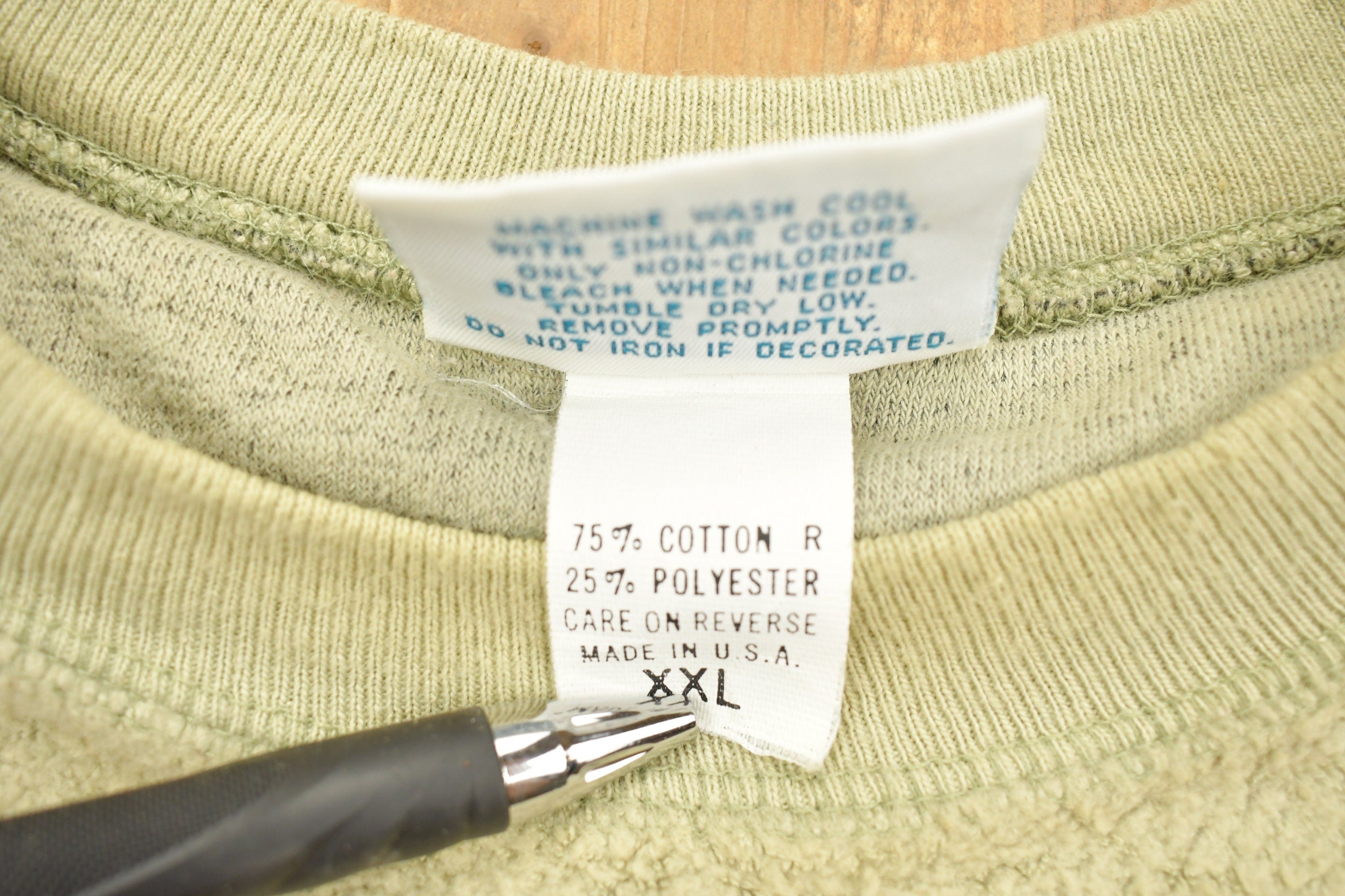 Vintage 1990s American Outdoors Deer Theme Crewneck
