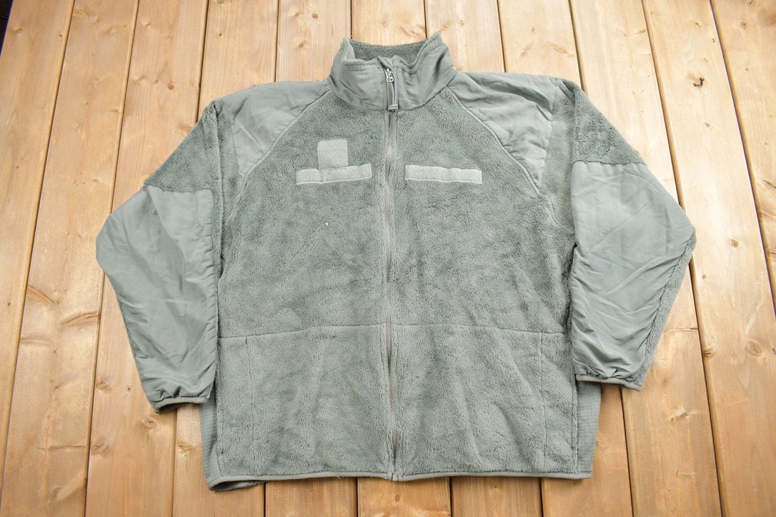 Vintage 1990s Military Cold Weather Fleece Sweater / Army / Gen III / Army Jacket / Deep Pile Fleece / Size X Large Regular