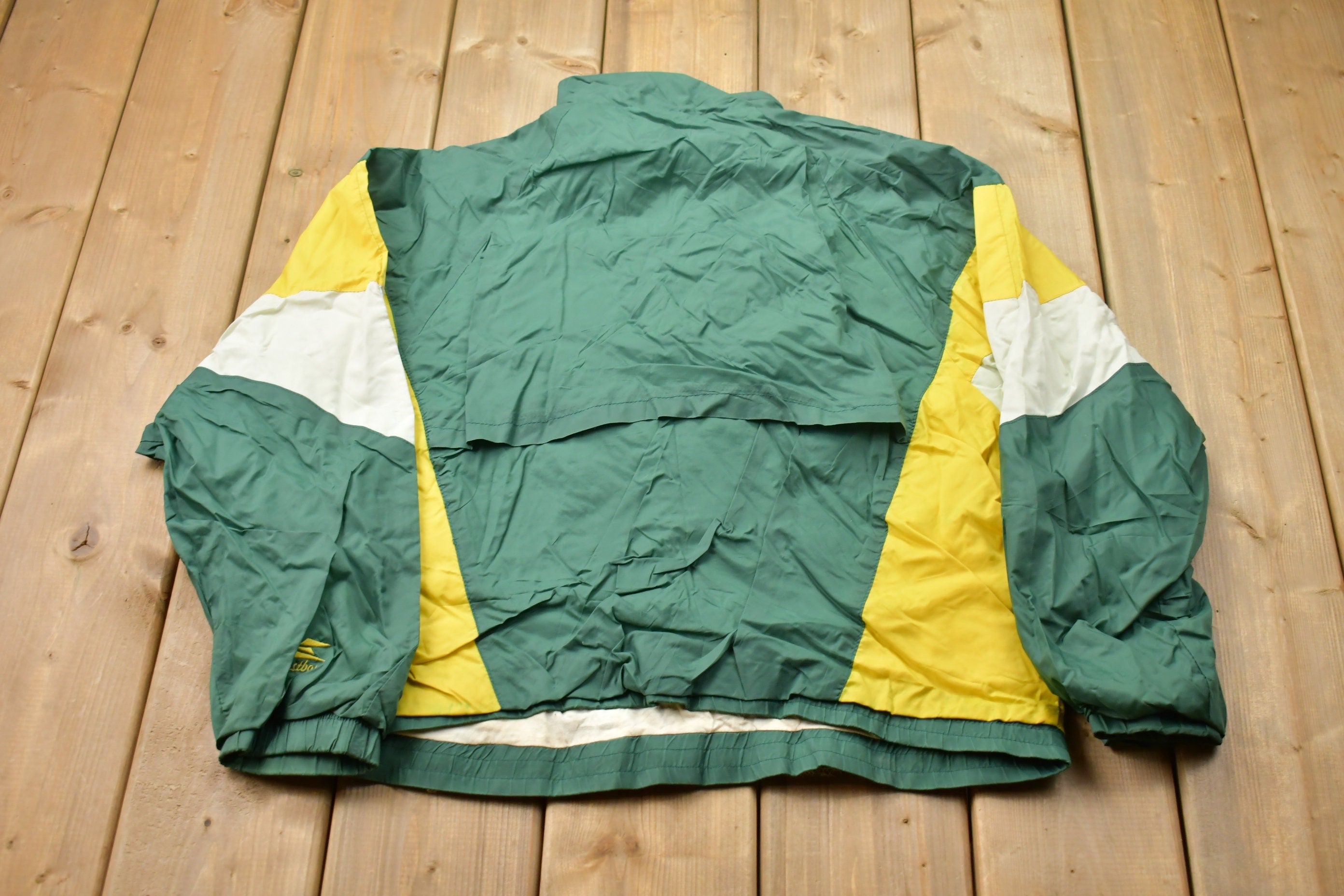 Vintage 1980s East Bay Green Bay Packers NFL Windbreaker