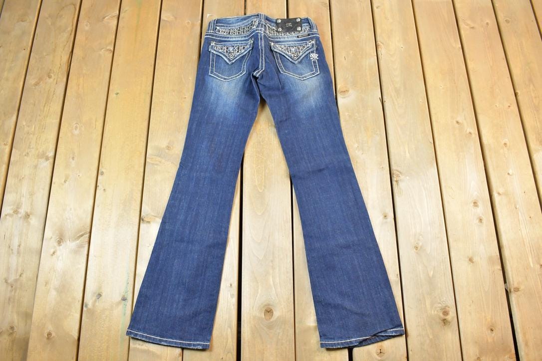 Vintage Y2K Miss Me Bedazzled Low Rise Jeans Size 26x31