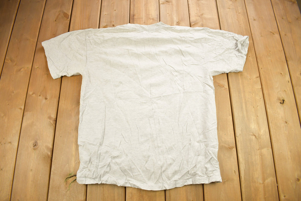 Vintage 1996 Brett Favre Green Bay Packers NFL Graphic T-Shirt