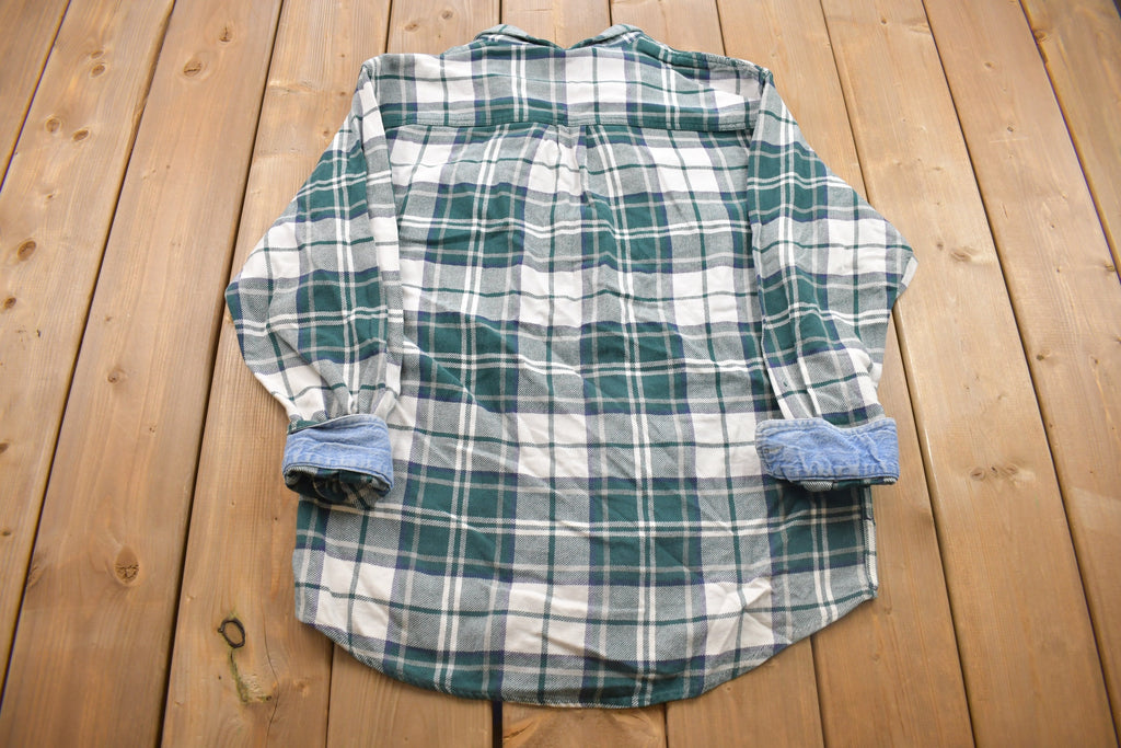 Vintage 1990s County Seat Plaid Button Up Shirt /