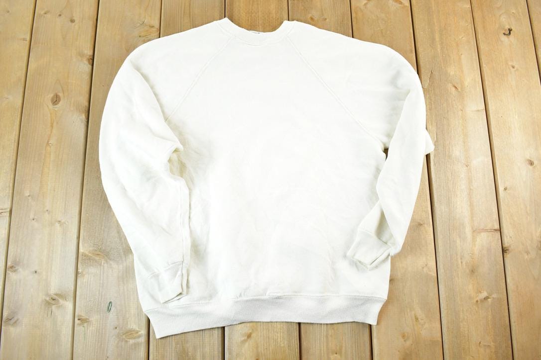 Vintage 1990s Treat Nature With Respect Outdoorsman Crewneck Sweatshirt Mens L  Made In USA  90s Souvenir Crewneck