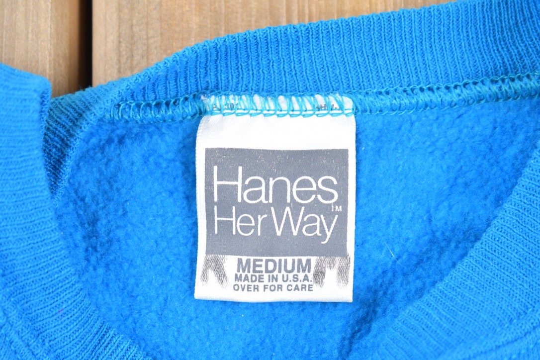 Vintage 1980s Hanes Her Way Raglan Crewneck Sweatshirt / 80s Crewneck / Vintage Blank / Essential / Made in USA / 90s Blank / Blue