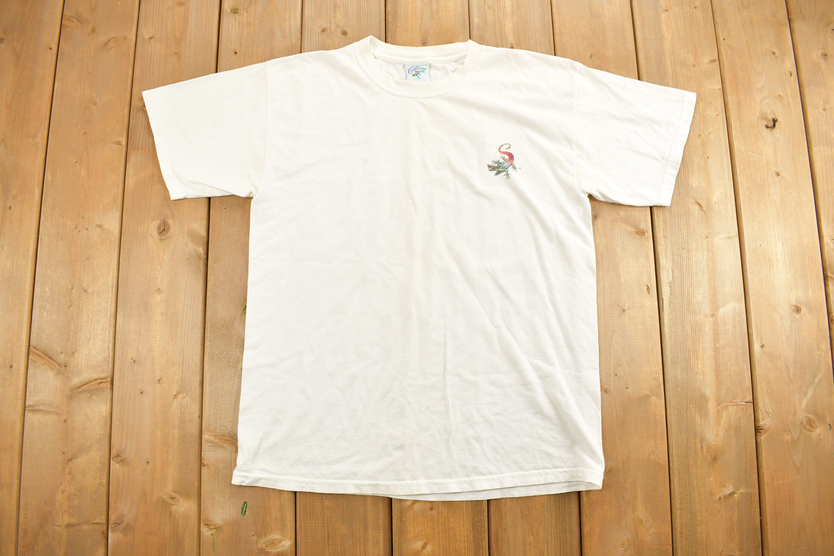 Vintage Y2K Caribbean Lizard Souvenir T Shirt