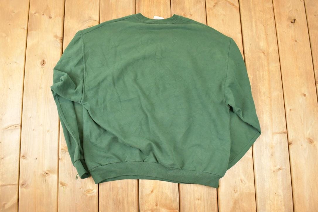 Vintage 1990s Minnesota Wild Winery Graphic Print Crewneck Sweatshirt Men's L