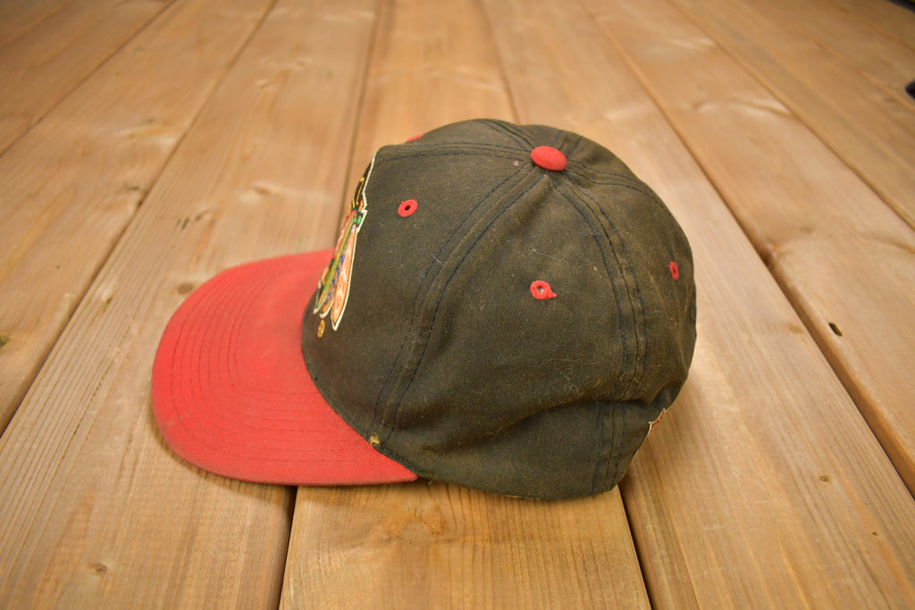 Vintage 1990s Chicago Blackhawks NHL Sports Specialties Snap Back Hat