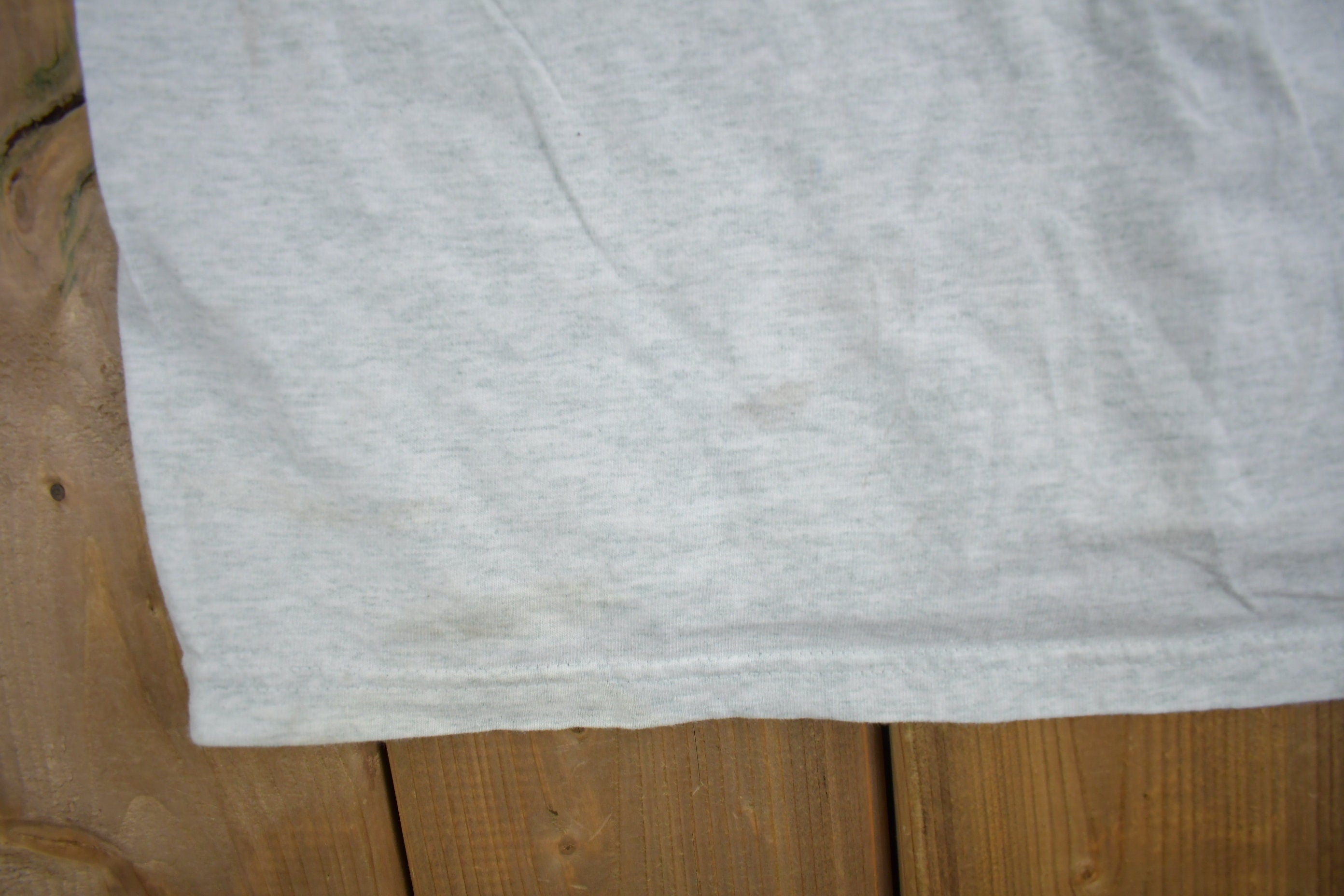 Vintage 1990s Fruit Of The Loom Blank Grey T Shirt