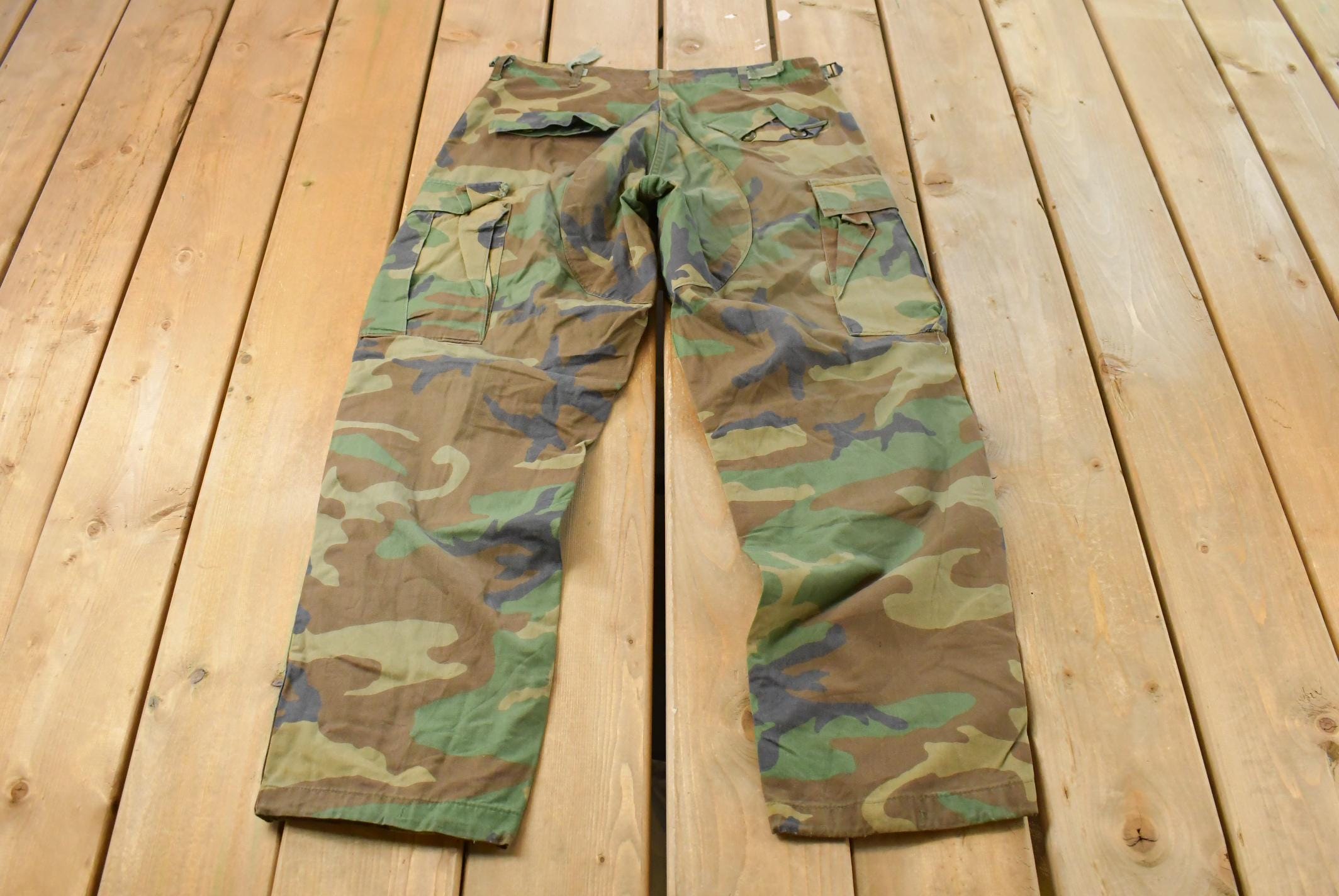 Vintage 1990s Army Woodland Camouflage Cargo Pants Men's Small