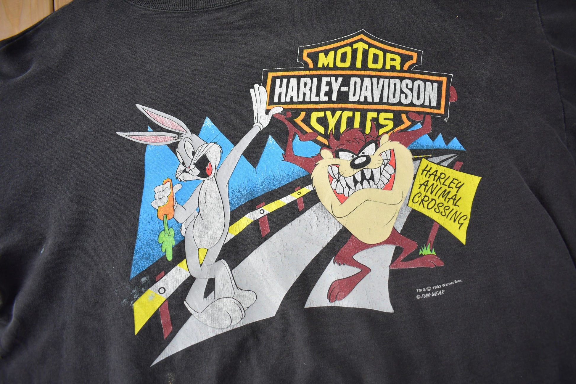 Vintage 1993 Harley Davidson Looney Tunes Crewneck Sweater Made IN USA