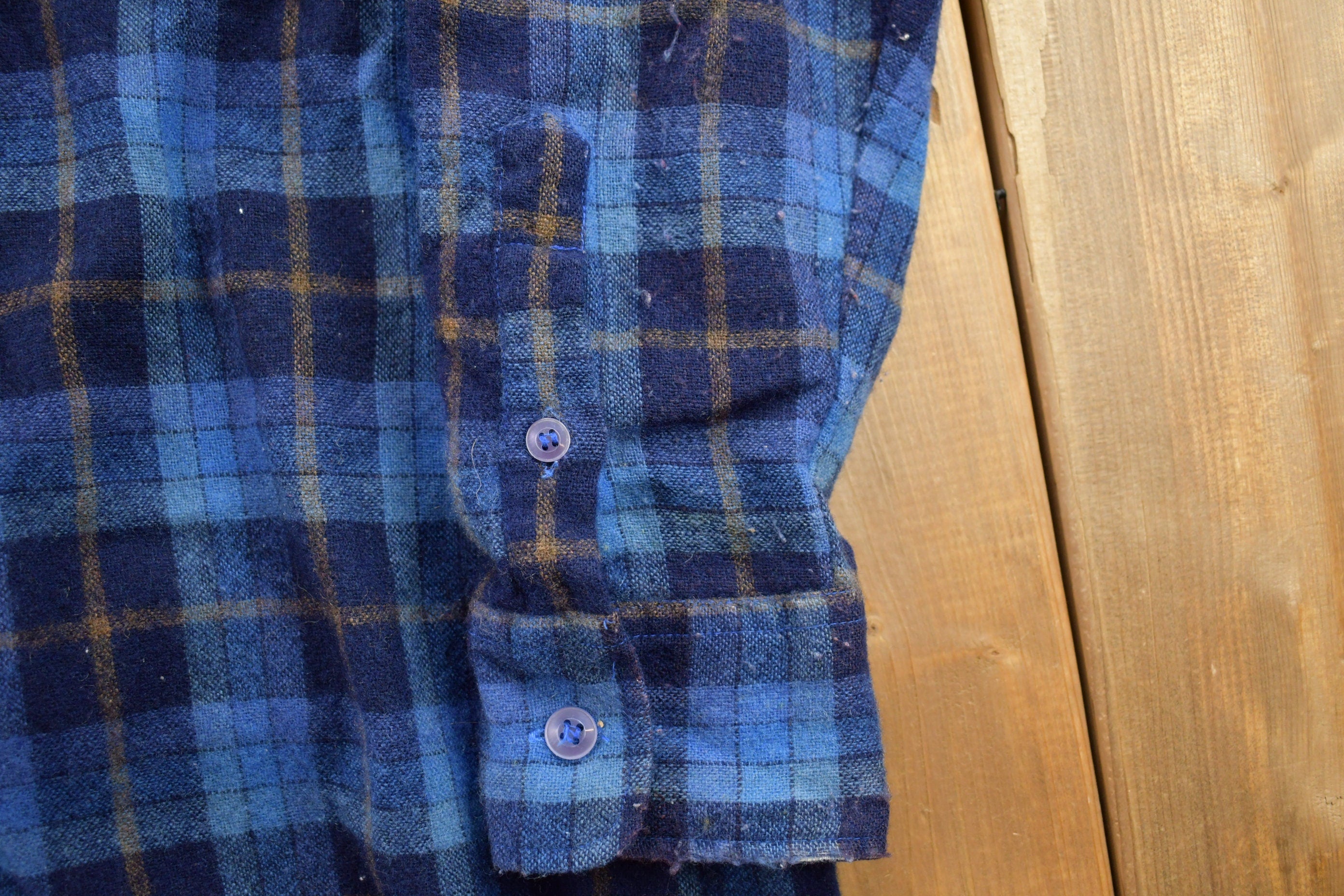 Vintage 1990s Kmart Plaid Wool Flannel Button Up Shirt
