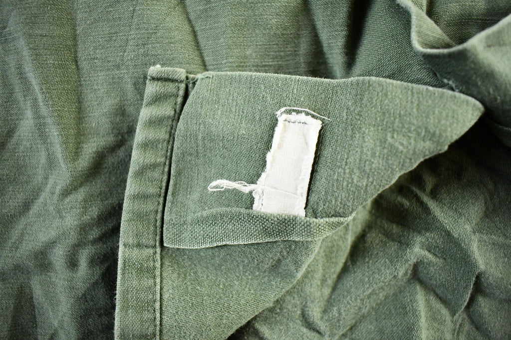 Vintage 1960s 1970s OG-107 Military Sateen Shirt Men's Large