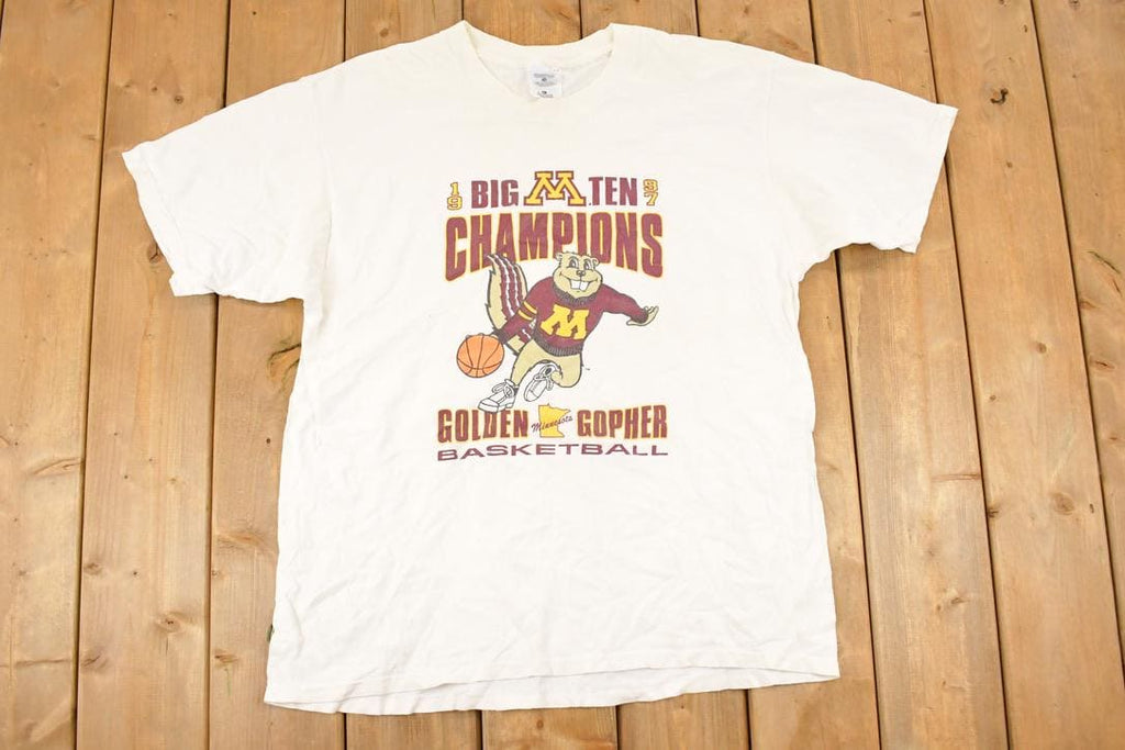 Vintage 1990s Golden Gopher Basketball Big Ten Champions Cartoon Graphic Print Souvenir T-Shirt Men's L