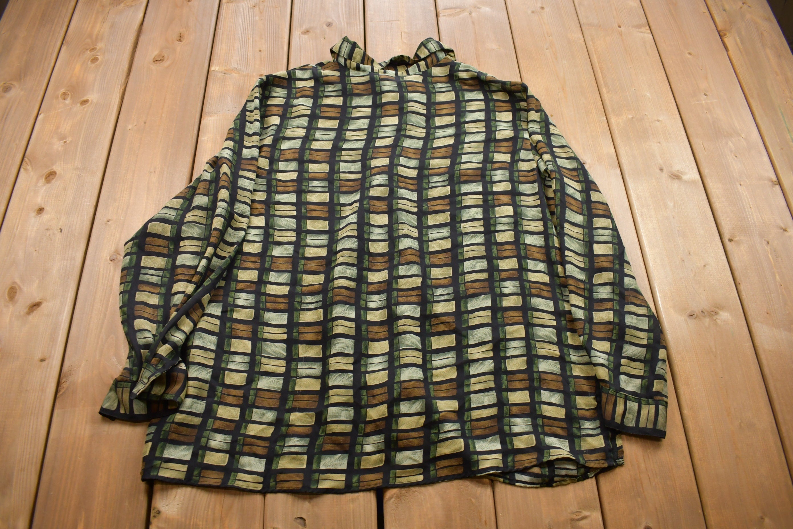 Vintage 1990s Button Up Shirt