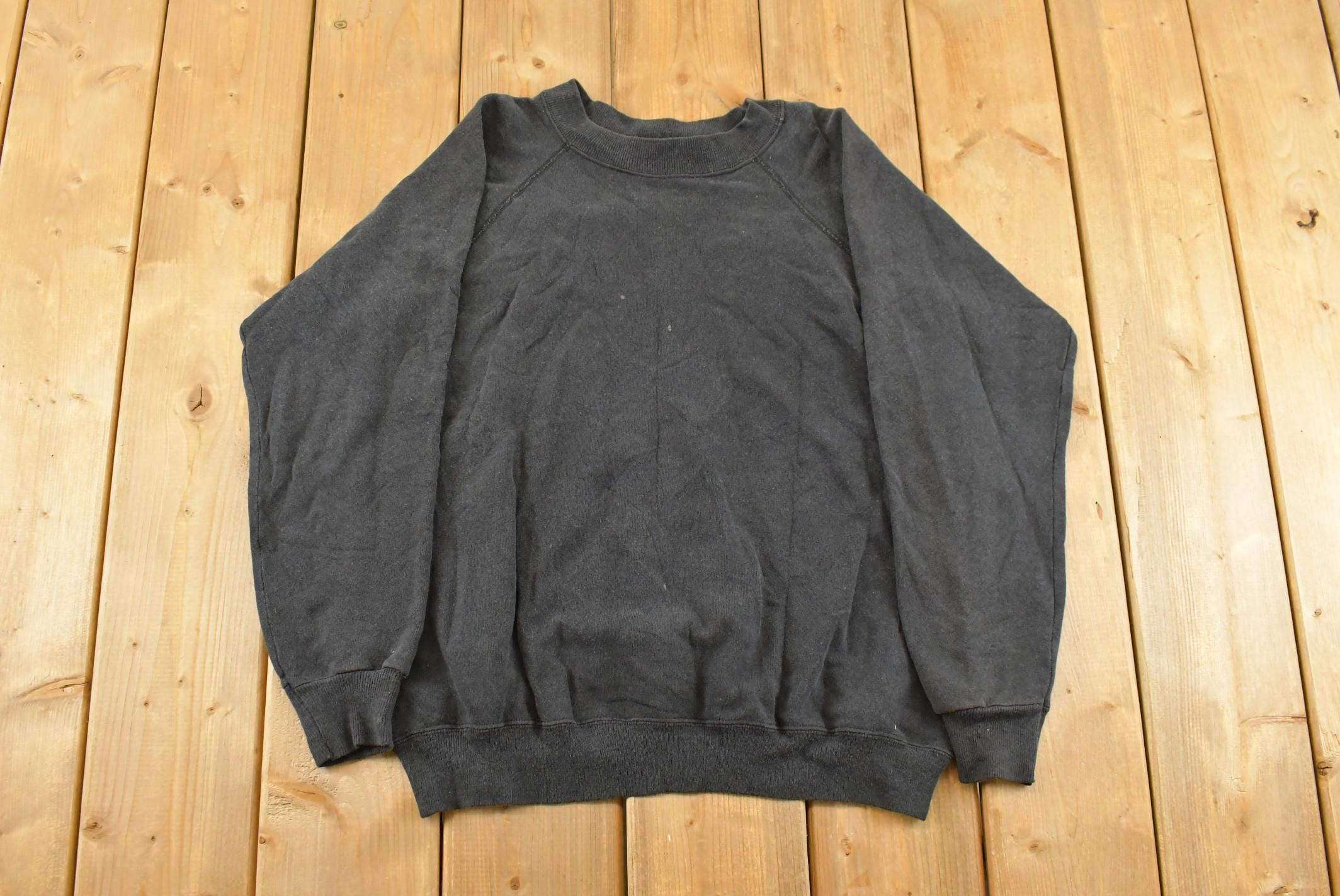 Vintage 1980s Hanes HerWay Blank Crewneck Sweatshirt Women's Large