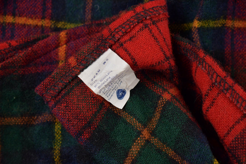 Vintage 1990s Woolrich Button Up Plaid Flannel Shirt