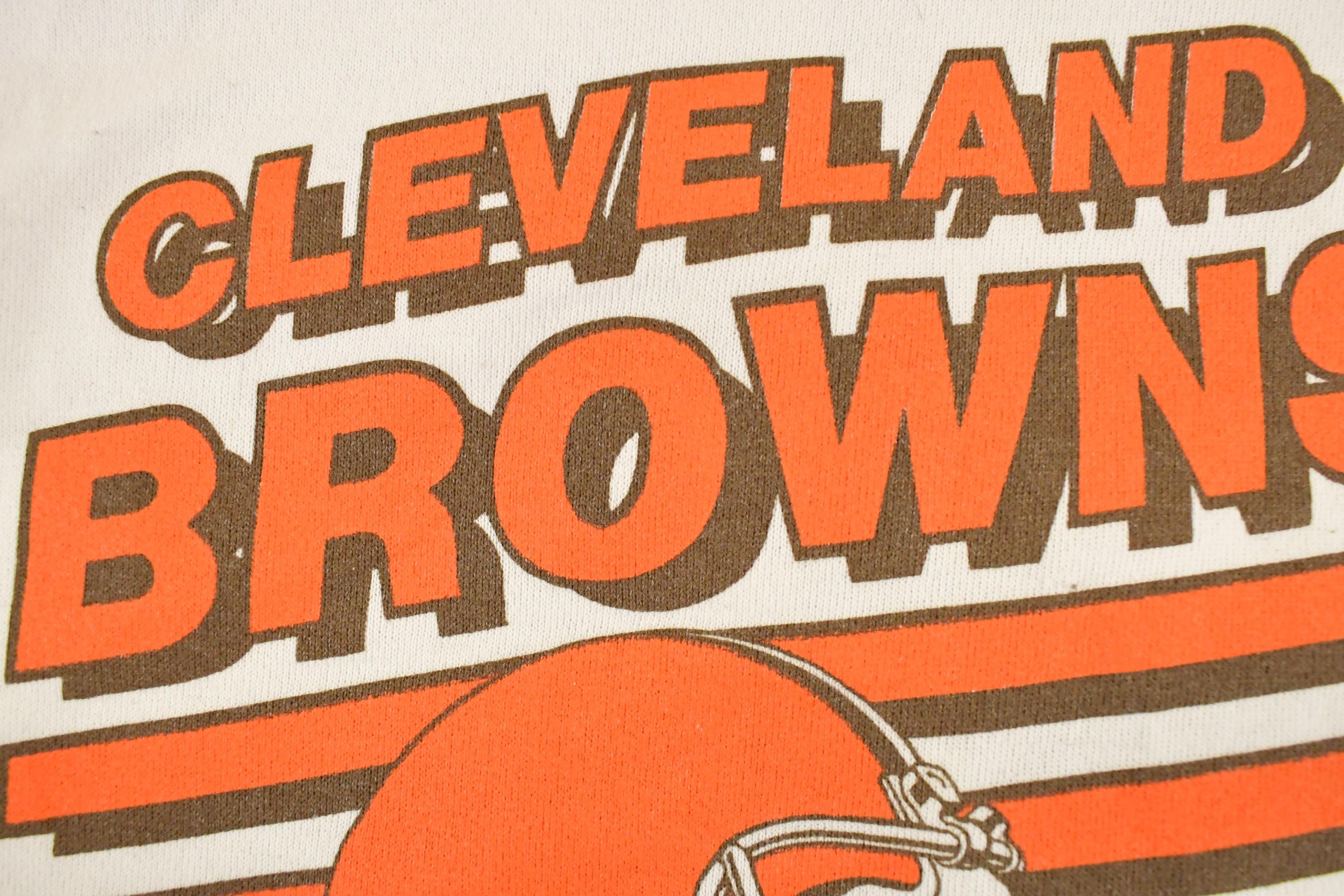 Vintage 1990s Logo 7 Cleveland Browns Crewneck Sweatshirt Men's M / 90s NFL Football / Sportswear / Gridiron / Super Bowl