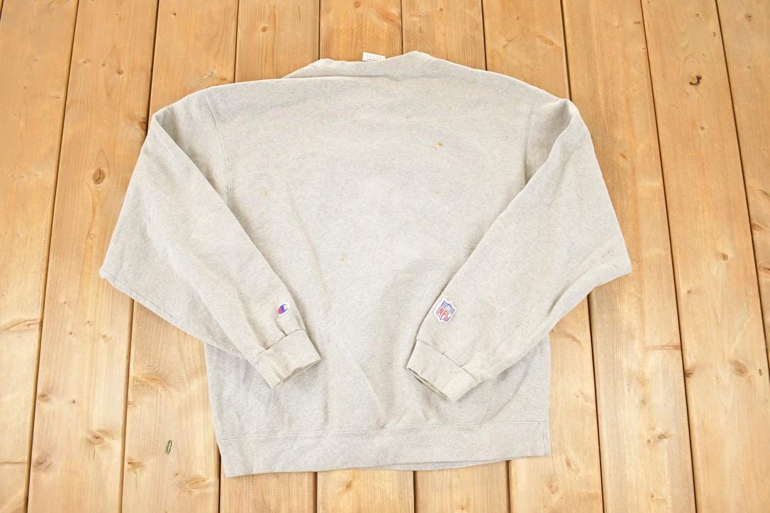 Vintage 1990s Champion Minnesota Vikings Embroidered NFL Crewneck Sweatshirt Men's L