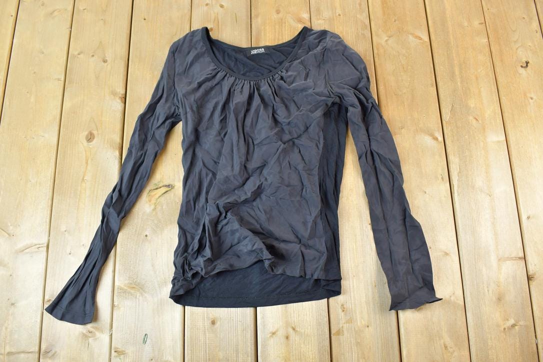 Women Vintage Vigoss Premium Y2K T-Shirt / Vigoss Grunge Skull Print / Contrast Stitch / Internet Famous Clothing / Over Dyed