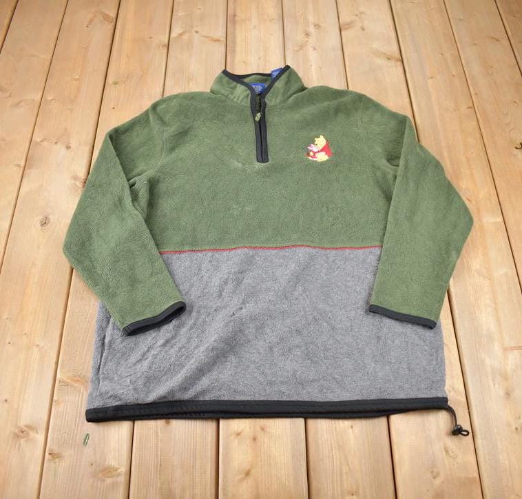 Vintage 1990s Winnie The Pooh Embroidered Fleece Sweater