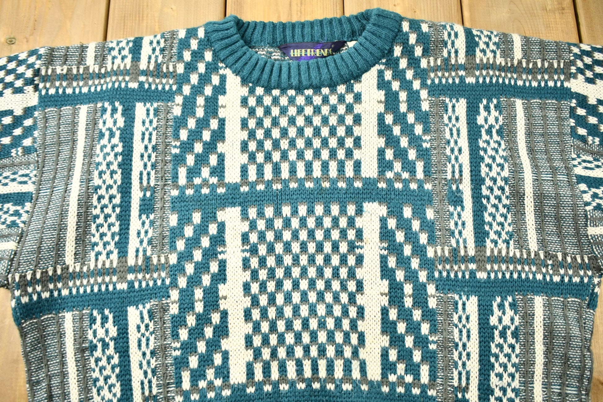 Vintage 1990s All Over Pattern Knitted Crewneck Sweater /