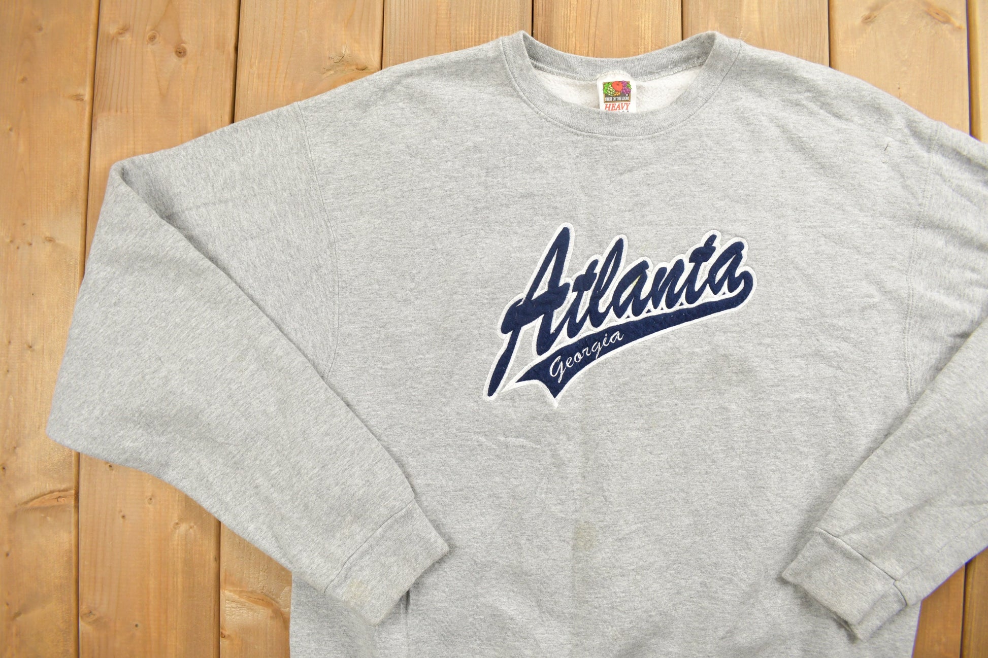 Vintage 1990s Atlanta Georgia Embroidered Theme Crewneck Sweatshirt / 90s Crewneck / Souvenir Sweater / Streetwear / Travel And Vacation