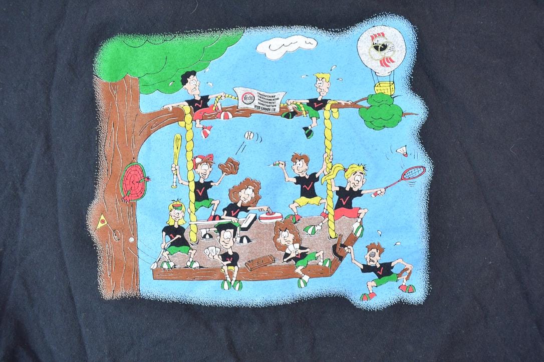 Vintage 1990s V Bolt Souvenir T-Shirt