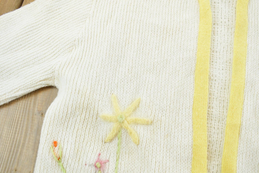 Vintage 1960s Susan Clark Knit Acrylic Flower Cardigan Sweater Women's M