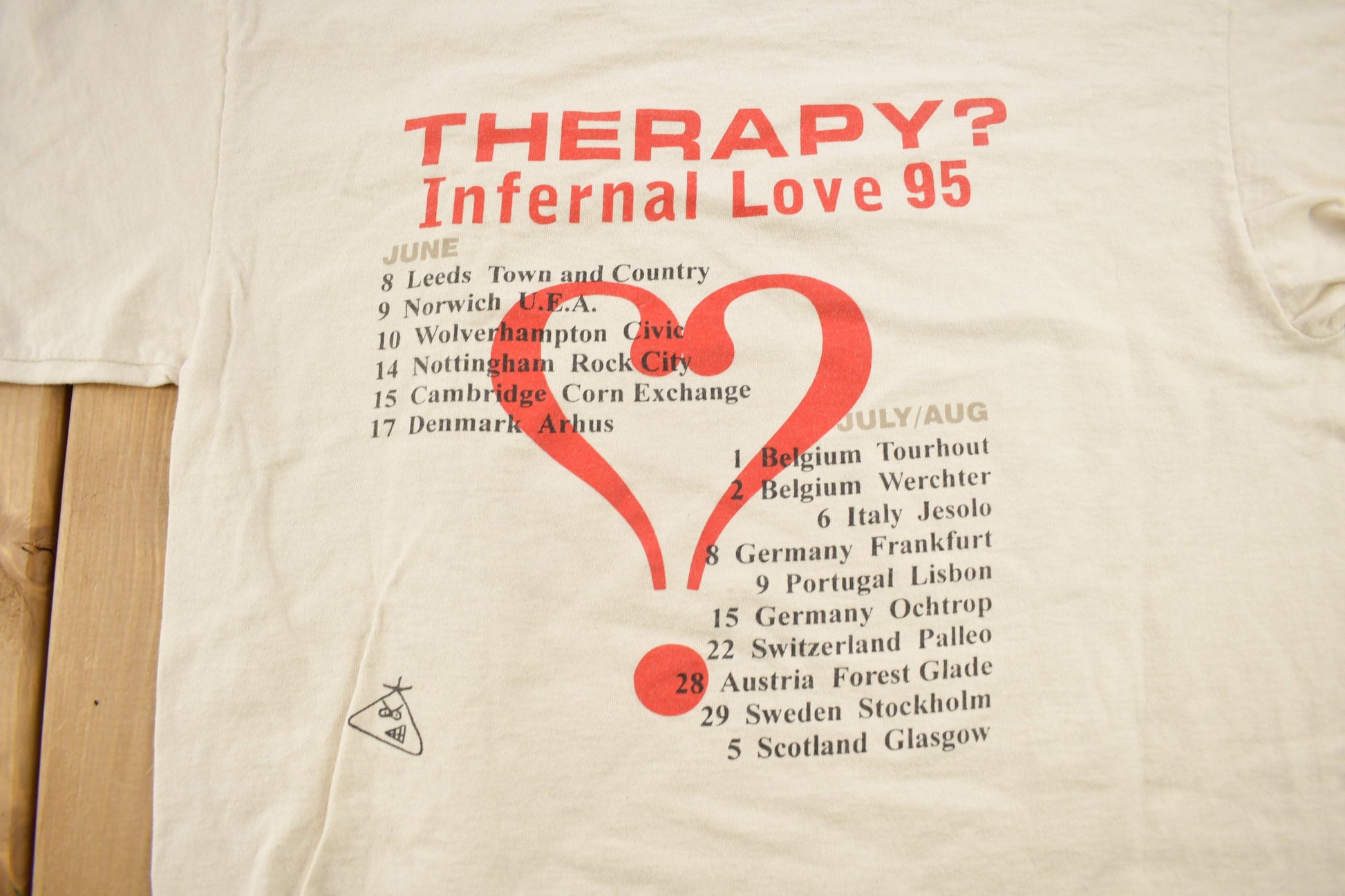 Vintage 1995 Therapy Infernal Love Tour Band T-shirt