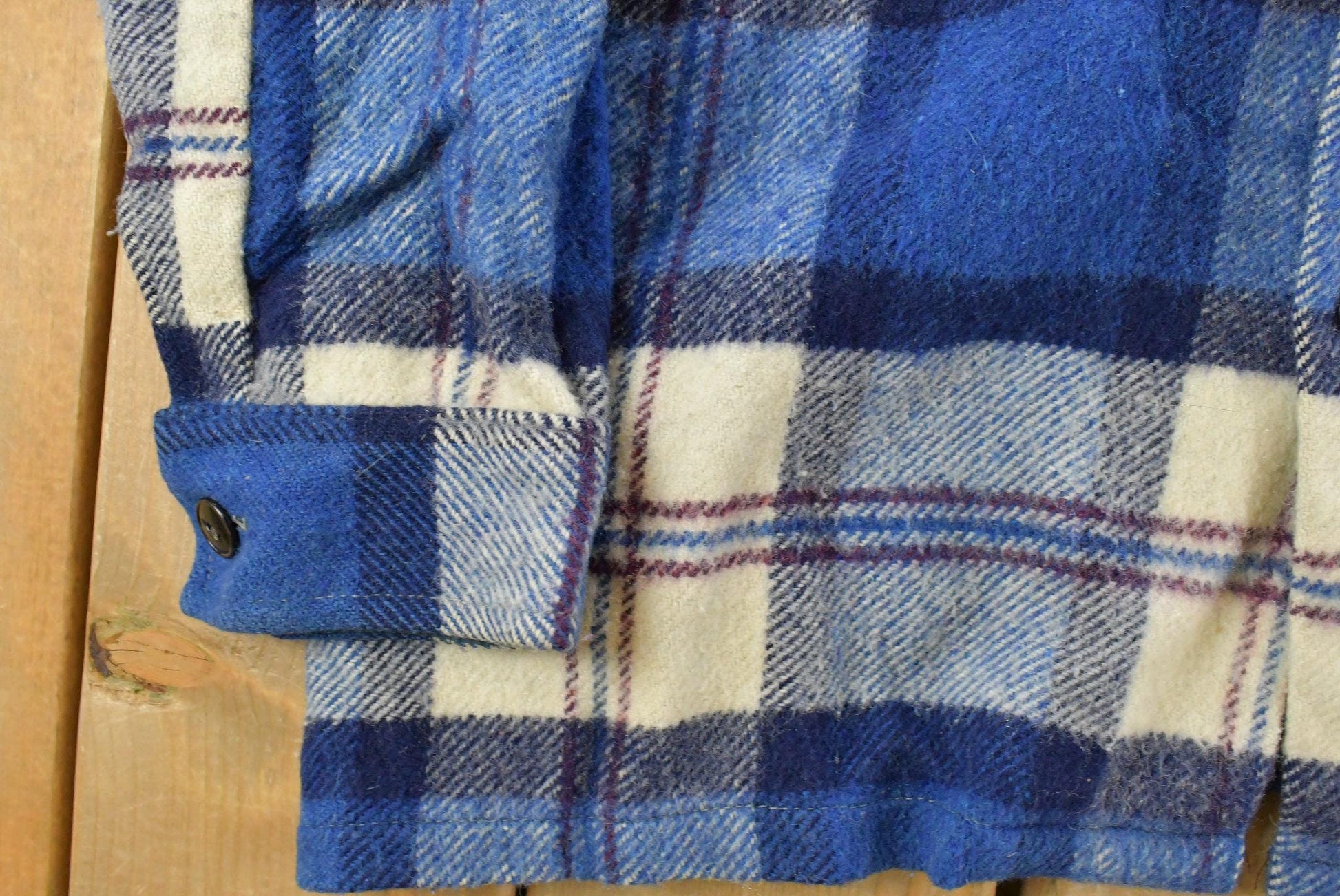 Vintage 1980s Wool Flannel Shirt Jacket Men's Medium / Shacket / 80s Plaid Outdoors / Heavyweight / True Vintage